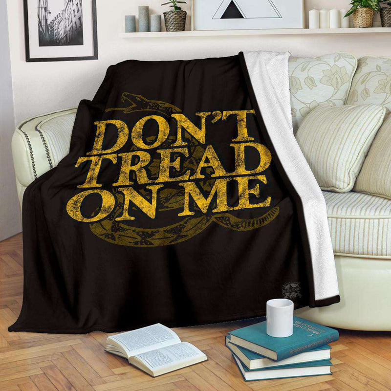 Don't Tread on Me Ultra Soft Micro Fleece Blanket X-Large (80 x 60 inches / 200 x 150 cm) 